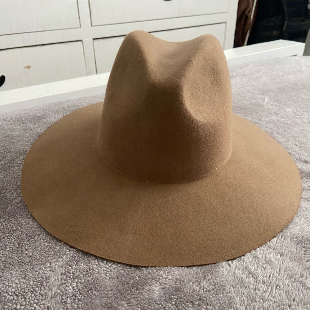 Olive and Qique Cowboy long Brim hat